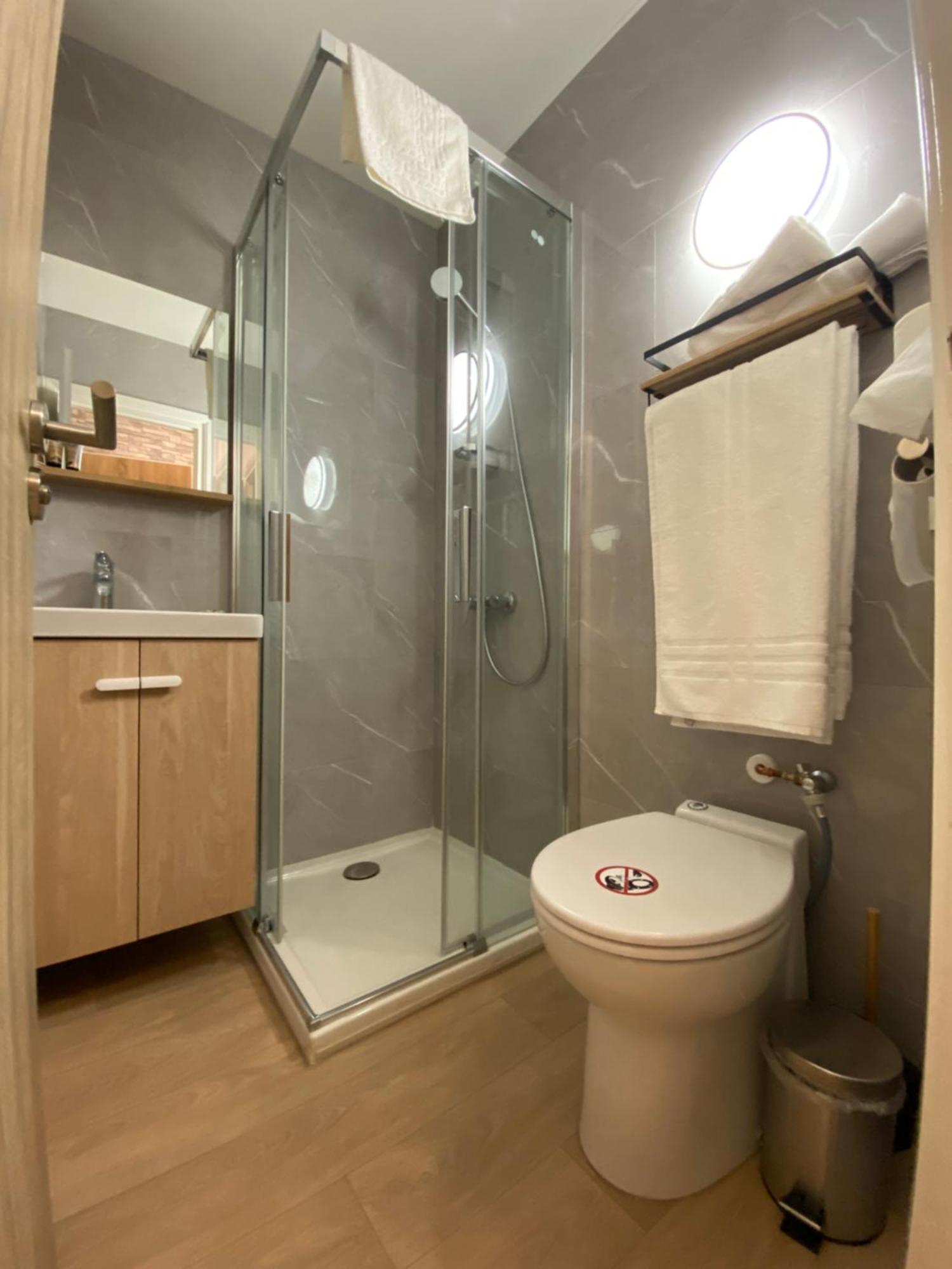 Studios & Chambres Aux Portes De Geneve Saint-Julien-en-Genevois Exterior foto